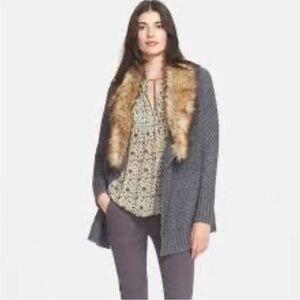 Joie Jamilee C Faux Fur Collar Wool Cardigan Sweater Gray size Small